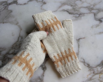 White and Gold Patterned Glovelettes, fingerless gloves