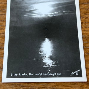 Cartolina vintage RPPC Alaska Terra del sole di mezzanotte Foto Schallerers Acqua
