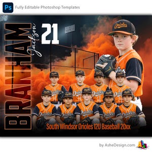 Puede incluir: Foto de equipo de béisbol de los South Windsor Orioles 12U. Los jugadores visten uniformes naranjas y azul marino. La imagen incluye el nombre "Branham Jackson" y el número "21". El fondo presenta un efecto de humo naranja, con el texto "Plantillas de Photoshop totalmente editables".