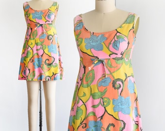 Minivestido floral psicodélico de los años 60, talla pequeña