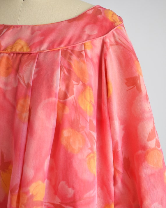 60s Pink & Orange Floral Kaftan, Vintage 1970s Ch… - image 6