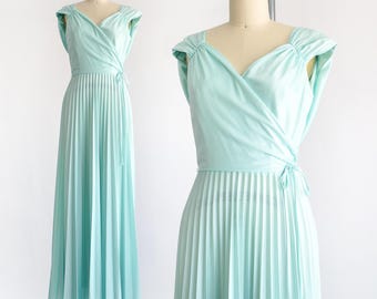 70s Seafoam Goddess Maxi Dress, Vintage 1970s Pleated Disco Gown w/ Cape, xs/small