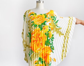 Vintage 1970s Floral Pleated Caftan Blouse, medium to 1x
