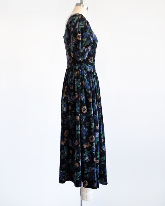 80s Laura Ashley Velvet Floral Dress, Vintage 198… - image 3