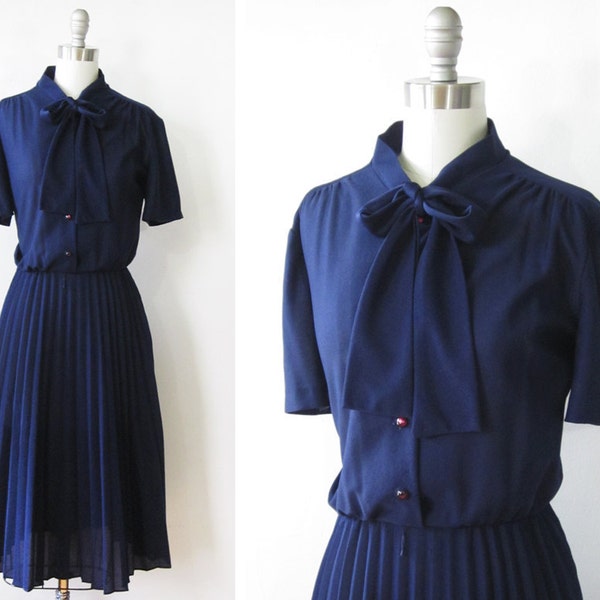 1980s dress / vintage 80s navy blue  shirtdress / accordion pleated dress