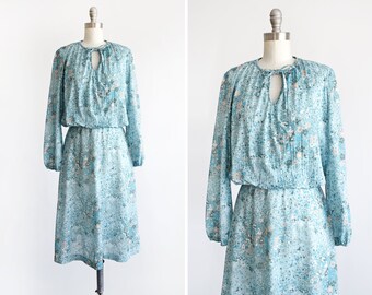 70s 80s Blue Floral Dress, Vintage Sue Brett Dress, Light Blue Floral Print Keyhole Blouson Dress, medium