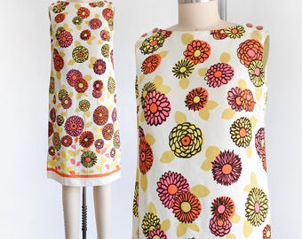 Robe droite Flower Power vintage années 60, moyenne