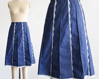 Vintage 1970s Blue Chambray Lace Skirt, medium/medium large
