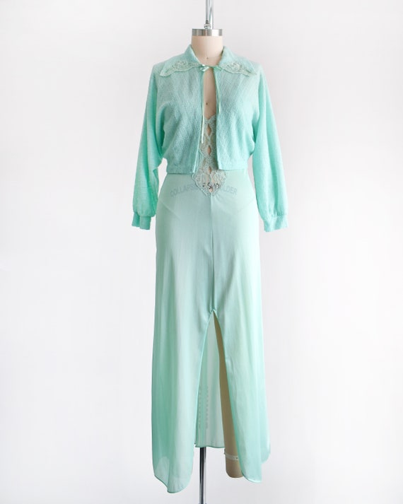 70s Mint Green Nightgown & Bed Jacket Set, Vintag… - image 2