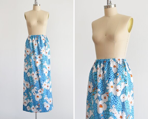 70s Floral Maxi Skirt Vintage 1970s Skirt Blue & White | Etsy