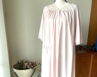 Vintage Pretty Pale Pink Silky Nylon Nightgown Robe with Dainty Flower Appliques, House Dress Fashion Clothing, Button Down, Size Large Nice