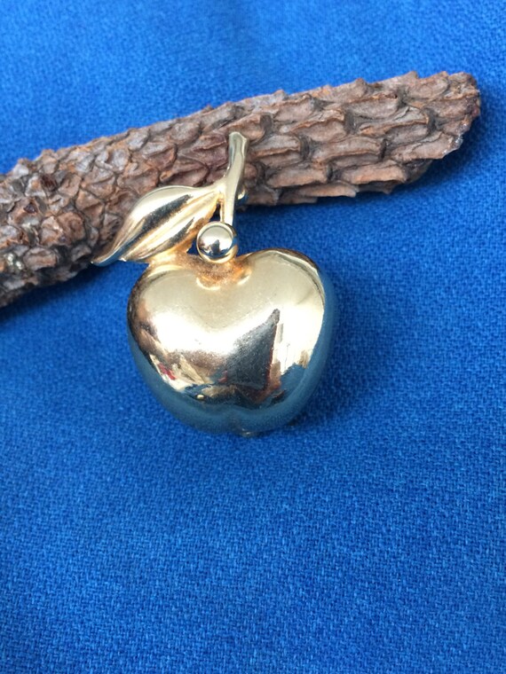 Vintage Apple Love Heart Pin Fruit Brooch Designe… - image 3