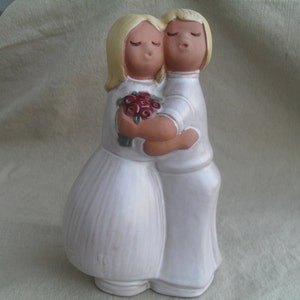 Vintage Wedding or Love Couple Pottery Figure Made in Sweden image 2