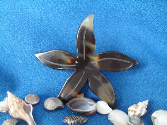 Vintage Tortoiseshell Starfish & Flower Pin Colle… - image 5