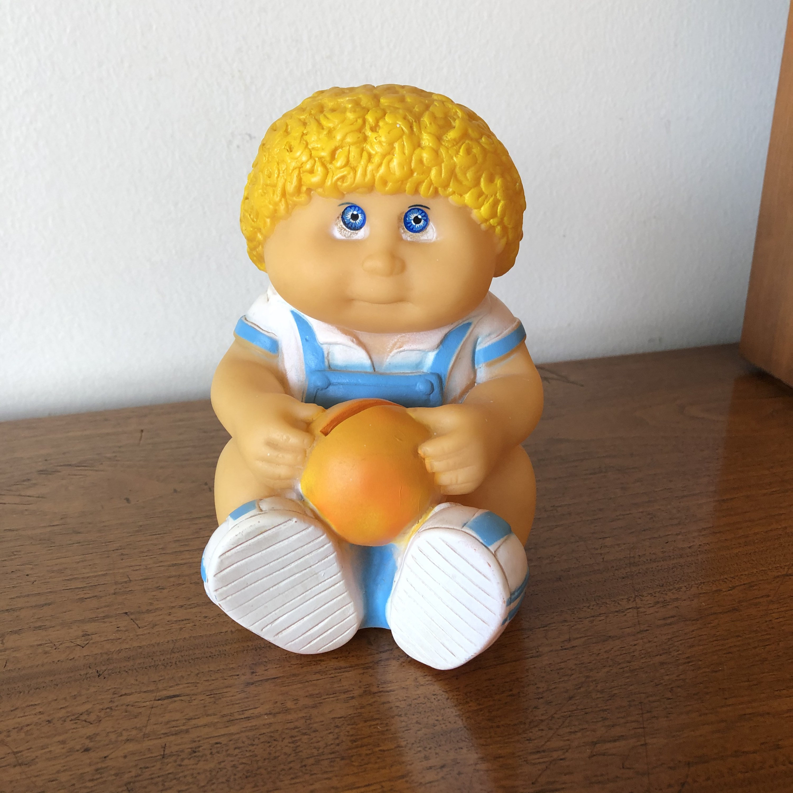 Alcancía Cabbage Patch Kids vintage de los años 80, muñeco rubio, juguete de  plástico, obras de arte originales de los Apalaches, coleccionable de los  años 80, niño, niña, regalo - Etsy México, image size:3000x3000