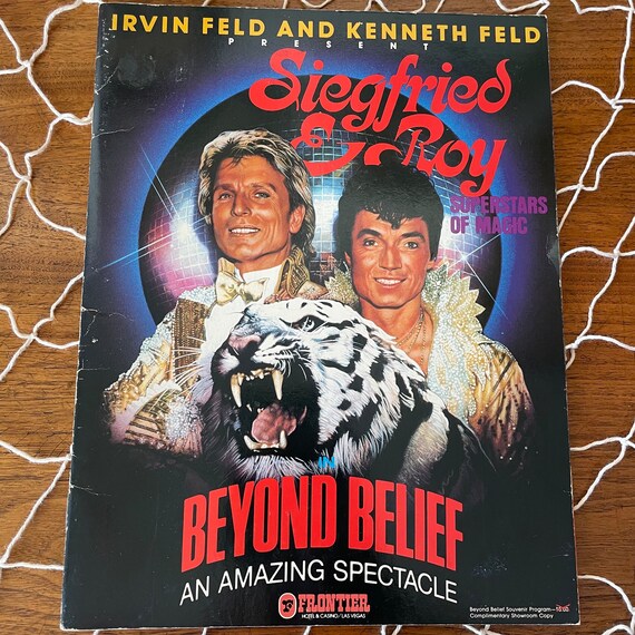 Vintage Las Vegas Siegfried & Roy Magic Show Souvenir Program