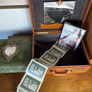 Vintage Robin Williams Original Movie Props from the Film One Hour Photo, Screen Shown Suitcase, Victorian Photo Album, Plus Photos of Robin
