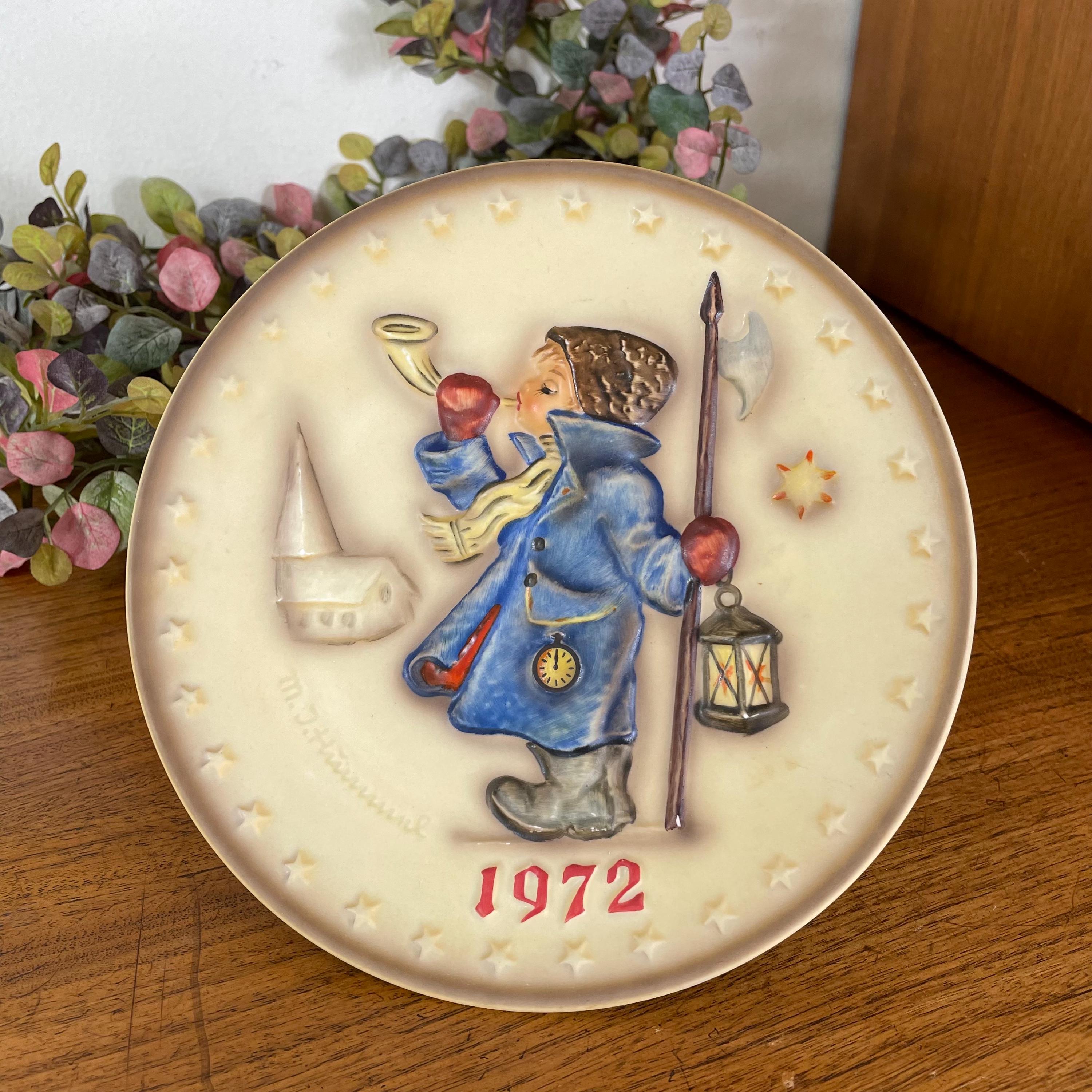 M.J. Hummel 子供のイラスト プレート Vintage MJ Hummel Porcelain Collectors Plate, Child With