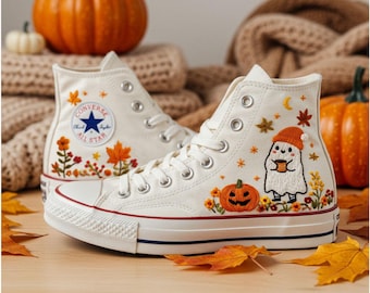刺繍入りハロウィンコンバース：ゴースト＆メープルリーフスニーカー