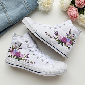 Wedding Converse Embroidered Floral, Custom Forget Me Not Embroidered Shoes for Bride,Bridal Purple Flowers Embroidered Sneaker,Wedding Gift