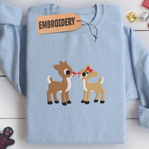 Christmas Reindeer Sweatshirt, Embroidery Retro 1950&#39;s Christmas Hoodie, Embroidered Vintage Christmas Reindeer Sweatshirt, Xmas Party