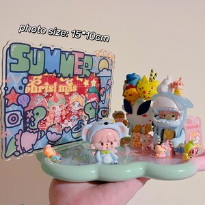 Summer Nessi Pool Party Apex Photo Frame, organizador de mesa de resina feito à mão, tema de cor pastel de sorvete, porta-cartão postal e display