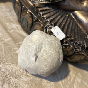 Quartz geode
