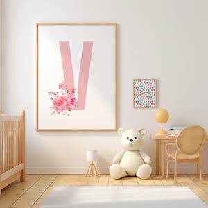 Letra V para niña, arte de pared digital, inicial, arte de pared para niños, guardería, impresión colorida y llamativa, descarga digital, hoja imprimible, decoración