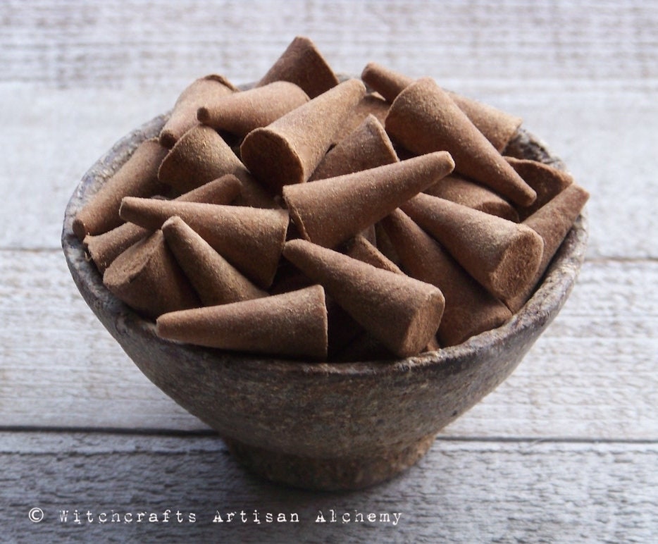BLACK CAULDRON BREW™ Signature Old European Premium Cone Incense w/ D…