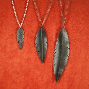 Collar de tubo de bicicleta de plumas veganas