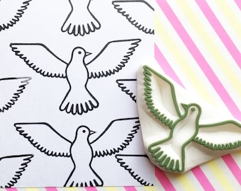 Bird rubber stamp, Woodland animal stamp, Hand carved stamp by talktothesun