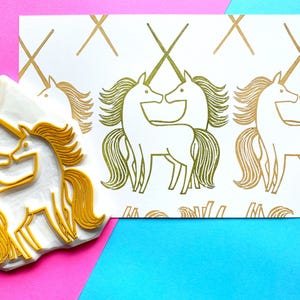 Rubberstempel eenhoorn, magische dierenstempel, handgesneden stempel, cadeau voor creatievelingen