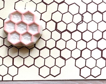 Honeycomb rubber stamp, Hexagon pattern stamp, Hand carved stamp by talktothesun