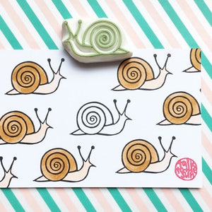 Rubberstempel slak, Stempel tuindier, Handgesneden stempel, Knutselcadeau voor kind