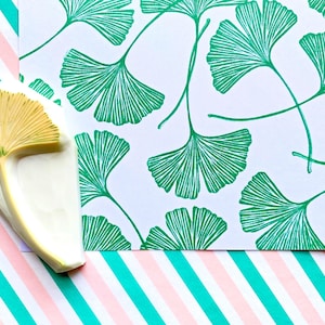 Timbro in gomma con foglia di ginkgo, timbro botanico per biglietti d'auguri, timbro intagliato a mano, regalo per creativi