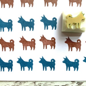 柴犬スタンプ、犬のゴム印、日記用の手彫りスタンプ、獣医看護師へのクラフトギフト