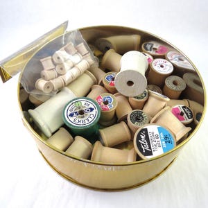 Empty Wooden Spools in Vintage Fruit Cake Tin, Variety Lot of 46