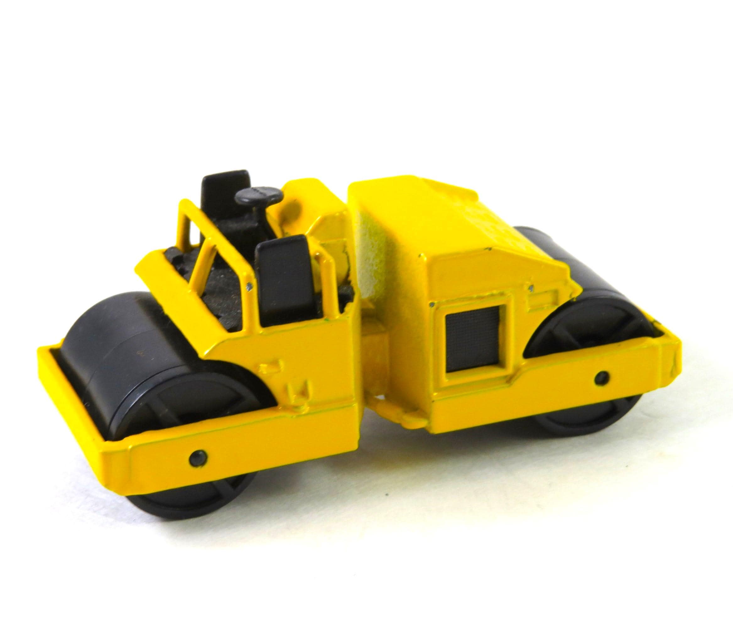 Hot Wheels Road Roller 69, 1986 Yellow Construction Heavy