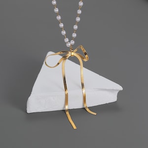 Chic Bow Pearl Necklace/Trendy Bow and Pearl Necklace/Dainty Gold Pendant/Elegant Everyday Jewelry/Thin Gold Choker/Perfect Bridesmaid Gift