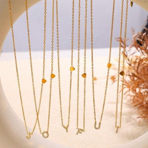 Colar com letras personalizadas/joias personalizadas com letras de strass/colar com iniciais de nome/colar com letras de zircônia cúbica dourada/colar com iniciais de presente/presente para ela
