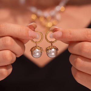 Elegant Pearl Drop Earrings/Baroque Pearl Earrings/Bride Gift/Vintage Style Earrings/Pearl Jewelry/Bridesmaid Gifts/Graduation Gifts for Her