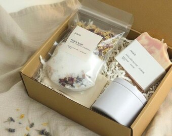 Spa Gift Box for Her, Teacher's Gift Set, Bath Salt Soap Candle Gift, Self Care Gift Box, Birthday Gift for Her