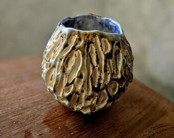 Vessel with Organic Pattern