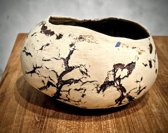 Handmade bowl. Inspired by earth.