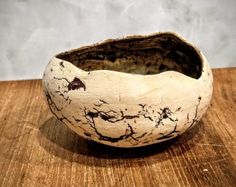 Handmade bowl. Inspired by earth.