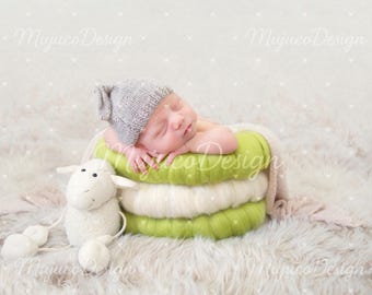 Newborn Digital Backdrop, Green Wool Stack with Cute Sheep, Soft Fluffy Fur Baby Background, Spring Green Baby Composite, NO AI, High Res
