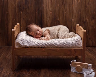 3 Newborn Digital Backdrops, Wooden Bed with Cream Knit, Rustic Dark Wood Baby Composite Set, Professional Photo Background, NO AI, 300 DPI