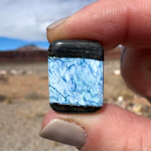 21 x 15.75 mm, (16.65 cts) - Hotsonit Cabochon, "Lavendel-Türkis", Natürlicher Edelstein."