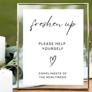 Minimalist Freshen Up Sign Template | Wedding Bathroom Sign | Bathroom Basket Sign | Printable Digital Download | Elegant Bathroom Sign
