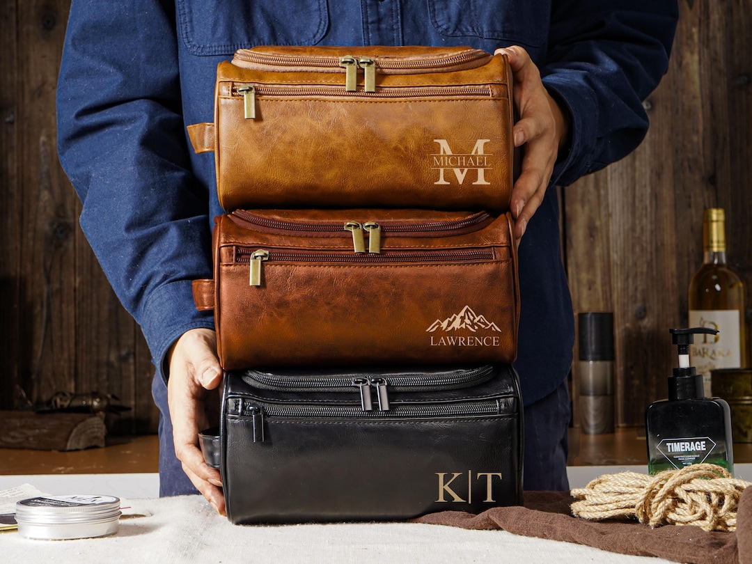 Personalized Toiletry Bag, Dopp Kit,Groomsmen Gifts,Anniversary Gift for Him,Groomsmen or